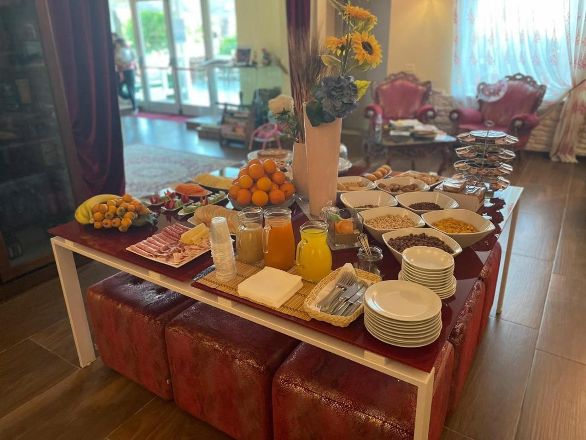 Mimi Hotel 利卡塔 外观 照片